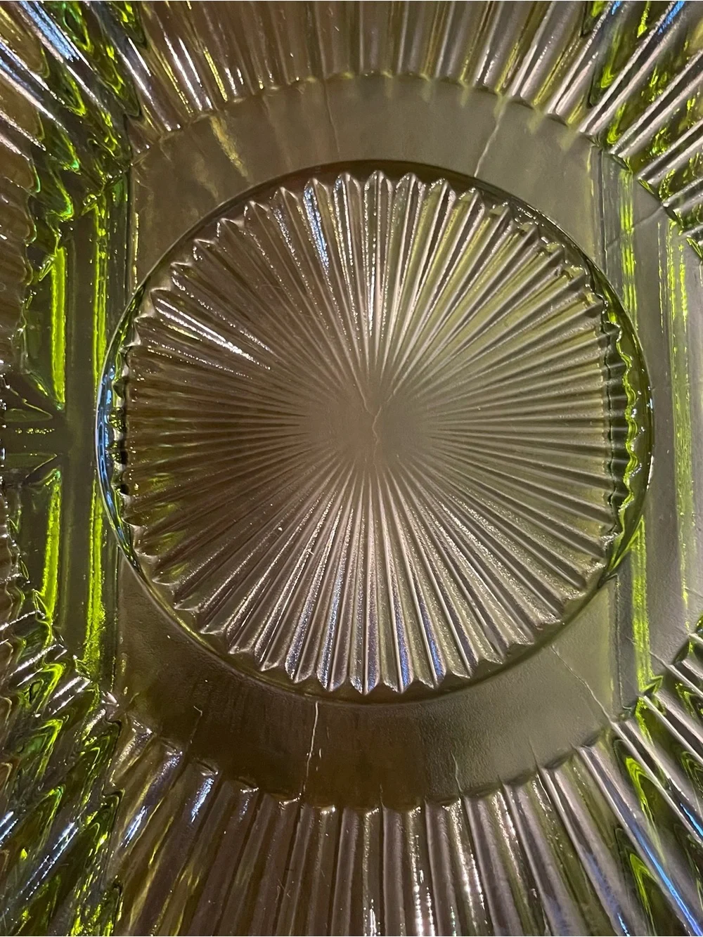 Vintage Indiana Glass Green Round 4 Section Divided Relish Dish Platter 10”